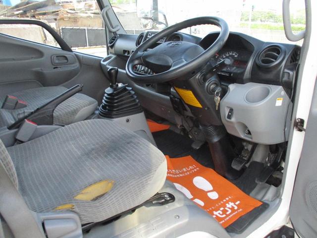 トヨエース ３トン　パネルウイング　荷寸４２９－１７８－２１２　５速ＭＴ　バックカメラ　ラッシングレール２段　床フック左右６箇所ずつ　ＡＢＳ　左電格ミラー　２トンウイング　２トン車　アシストアイドルアップ　ＥＣＯＭＯＤＥ　Ｂカメラ　２トンベース　パネル　ウイング（38枚目）