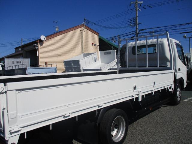 デュトロ 2トン ワイドロング 超低床 MT 荷寸435-189-37 床板新品張替え ETC ロープ穴左右2箇所ずつ ラクラク君 左電格ミラー 5速MT 2トン車 2トンベース 2トン平 平車 平ボディ 平 ミッション マニュアル ワイド ロング 1ナンバー WL(13枚目)
