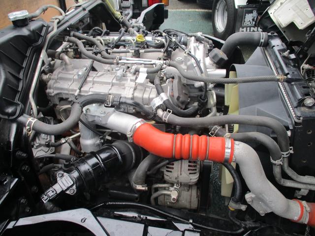 キャンター 2トン ワイド超ロング 全低床 5速MT 鳥居鉄板 荷台塗装 荷寸500-191-38 床板後ろ鉄板 ETC ロープ穴左右3ヶ所ずつ リアアオリ内側鉄板 左電格ミラー 150馬力 ABS ロープフック ターボ 取扱説明書 WL Wロング 2トン車 架装(50枚目)