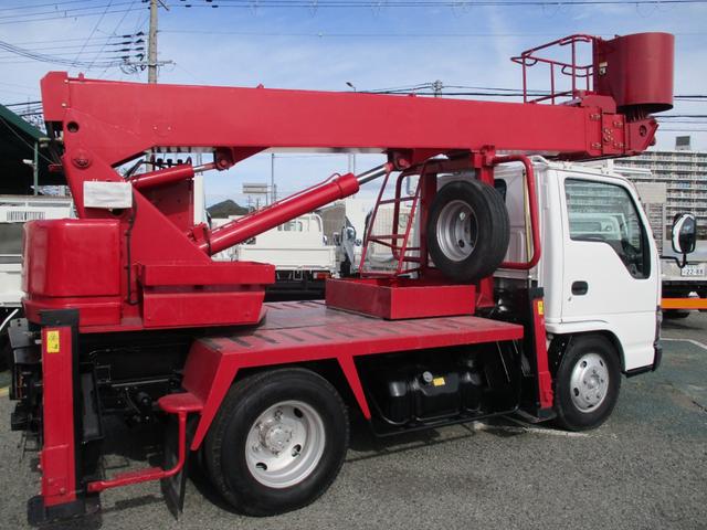 エルフトラック 作業床12.3m 高所作業車 バケット200kg 高床 5速MT アワーメーター6551.1h 左電格ミラー (株)エスマック製 130馬力 ターボ無し MT 2トン車 2トンベース 高車 ミッション マニュアル 130馬力 4HL1 伸縮ブーム型(10枚目)