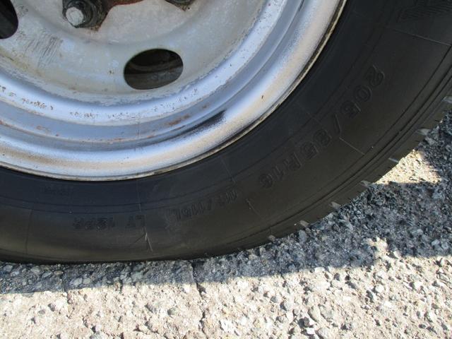 キャンター 作業床高１２ｍ　高所作業車　バケット２００ｋｇ　高床　５ＭＴ　積載１５０ｋｇ　作業半径９．８ｍ　アワーメーター４８８３．９ｈ　左電格ミラー　ＥＴＣ　荷台塗装　坂道発進補助装置　タダノ製　２トンベース　レベライザー　高所作業　トラック式　５速　５速ＭＴ　ＭＴ　架装（40枚目）