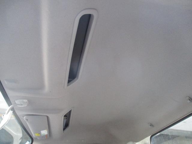 ダイナトラック ２トン　積載車　全低床　５ＭＴ　花見台製　ウインチ　リモコン　荷寸５５２／２０７　　レベライザー　路肩灯　両側オーバーヘッドコンソール　スペアタイヤ　取扱説明書　３トン　２トンベース　２トン車　ミッション　マニュアル　ＭＴ　車両運搬車（53枚目）