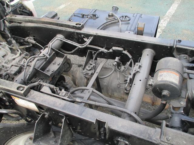 デュトロ ３トン　強化ダンプ　高床　５ＭＴ　コボレーン　ピン加工２箇所　荷寸３０４－１５９－３７　極東ＤＤ０２－３１　荷台塗装　ＥＴＣ　１３６馬力　Ｎ０４Ｃエンジン　地上高９７．８ｃｍ　３トンダンプ　強化　ダンプ　３トン車　２トンベース　架装　４ナンバー（19枚目）