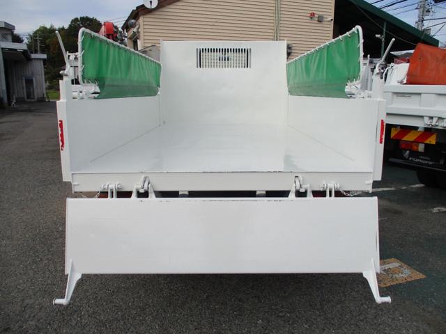 デュトロ ３トン　強化ダンプ　高床　５ＭＴ　コボレーン　ピン加工２箇所　荷寸３０４－１５９－３７　極東ＤＤ０２－３１　荷台塗装　ＥＴＣ　１３６馬力　Ｎ０４Ｃエンジン　地上高９７．８ｃｍ　３トンダンプ　強化　ダンプ　３トン車　２トンベース　架装　４ナンバー（22枚目）