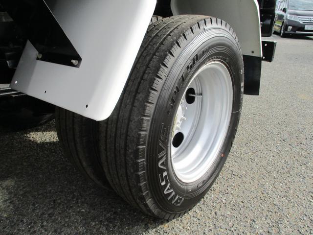 デュトロ ３トン　強化ダンプ　高床　５ＭＴ　コボレーン　ピン加工２箇所　荷寸３０４－１５９－３７　極東ＤＤ０２－３１　荷台塗装　ＥＴＣ　１３６馬力　Ｎ０４Ｃエンジン　地上高９７．８ｃｍ　３トンダンプ　強化　ダンプ　３トン車　２トンベース　架装　４ナンバー（34枚目）