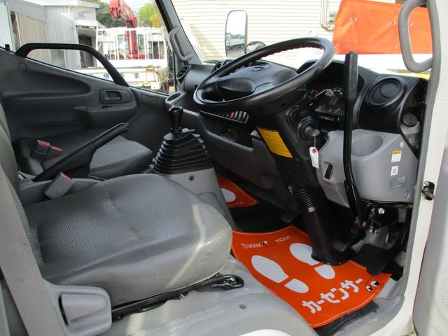 デュトロ ３トン　強化ダンプ　高床　５ＭＴ　コボレーン　ピン加工２箇所　荷寸３０４－１５９－３７　極東ＤＤ０２－３１　荷台塗装　ＥＴＣ　１３６馬力　Ｎ０４Ｃエンジン　地上高９７．８ｃｍ　３トンダンプ　強化　ダンプ　３トン車　２トンベース　架装　４ナンバー（41枚目）