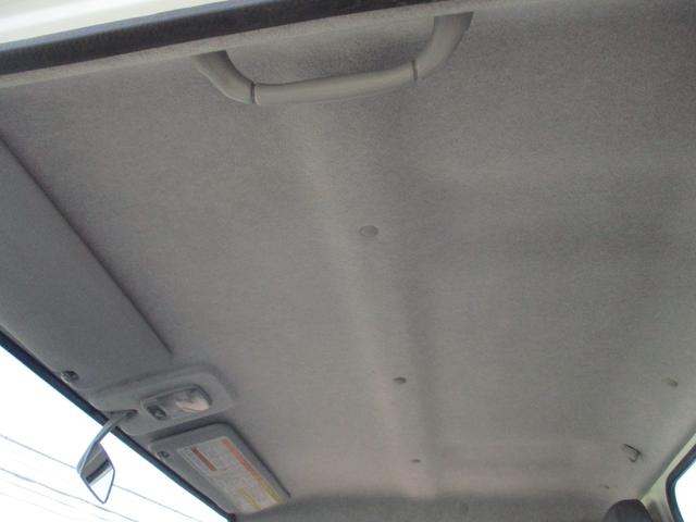 キャンター ３トン　強化ダンプ　全低床　５ＭＴ　コボレーン　ピン加工　あゆみ掛け　ロープフック　メッキパーツ　左電格ミラー　新明和ＤＲ２－１００１ＳＹ　　３トンダンプ　３トン車　２トンベース　ダンプ　新明和ダンプ　新明和　２トン　ダンプ（38枚目）