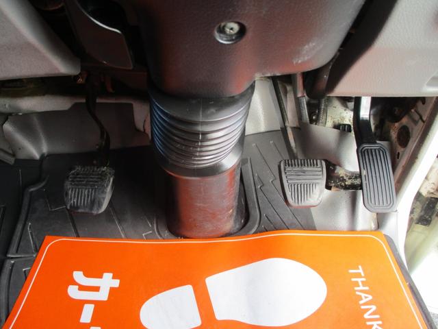 デュトロ ３トン　ダンプ　極東製　全低床　ＭＴ　コボレーン　レベライザ　ピン加工１箇所　ロープフック　荷台塗装　スペアタイヤ　取扱説明書　３トンダンプ　３トン車　２トンベース　ダンプ　極東ダンプ　４ナンバー　ミッション　マニュアル　ＭＴ（37枚目）