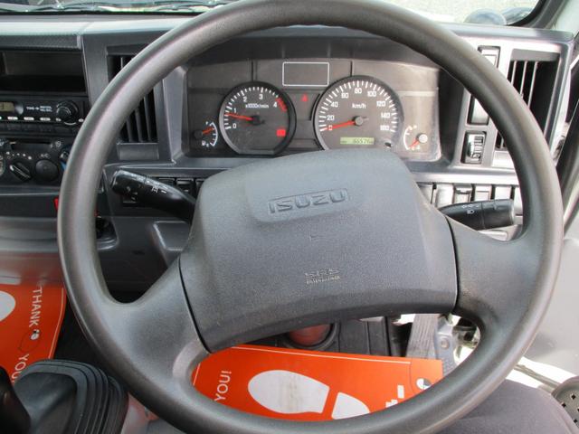 エルフトラック ２トン　強化ダンプ　新明和　高床　５速ＭＴ　コボレーン　荷寸３０４－１５９－３２　ピン加工　メッキパーツ　荷台塗装　４ナンバー　ピン　ＡＢＳ　ＡＳＲ　左電格ミラー　コボレーンシート　　坂道発進補助装置　馬力１５０馬力　レベライザー　地上高９５ｃｍ（34枚目）