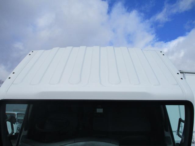 エルフトラック ３．５トン　ワイドロング　全低床　ＭＴ　極東　パワーゲート　昇降６００ｋｇ　荷寸４３１／１９９／３６　極東Ｖ６０２Ｂ－１ＭＫＴ２　床板アピトン　坂道発進補助装置　左電格ミラー　増トン　ＡＳＲ　３トン　４トン　垂直パワーゲート　架装　平　ワイド　ロング（8枚目）