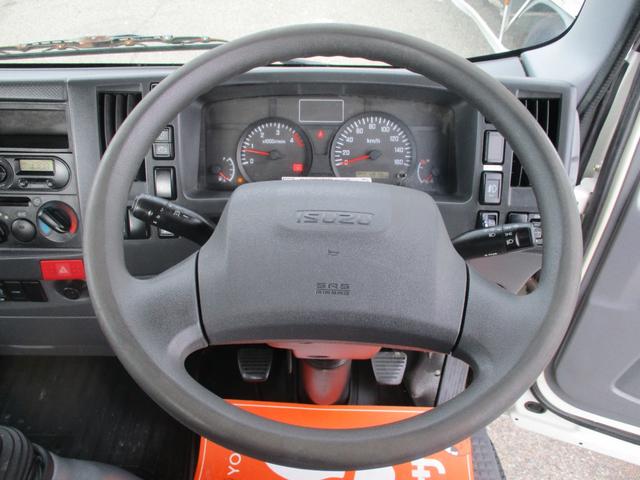 エルフトラック ３．５トン　ワイドロング　全低床　ＭＴ　極東　パワーゲート　昇降６００ｋｇ　荷寸４３１／１９９／３６　極東Ｖ６０２Ｂ－１ＭＫＴ２　床板アピトン　坂道発進補助装置　左電格ミラー　増トン　ＡＳＲ　３トン　４トン　垂直パワーゲート　架装　平　ワイド　ロング（37枚目）