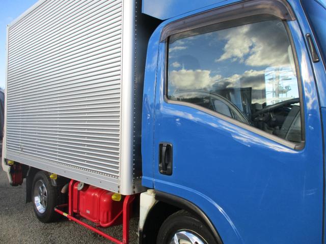 エルフトラック 2トン アルミバン アーム式パワーゲート 全低床 6MT 昇降600kg リモコン 荷寸310/176/20 サイドドア ラッシングレール2段 坂道発進補助装置 アイドリングストップ オーバーヘッドコンソール 2トン車 2トンベース 2トントラック バン(14枚目)