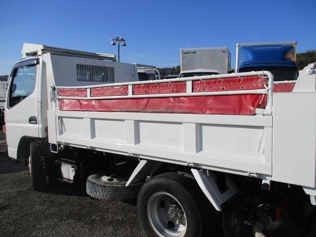 キャンター ３トン　強化ダンプ　高床　５速ＭＴ　コボレーン　ピン加工　荷寸３０４－１５９－３７　４ナンバー　ＥＴＣ　１５０馬力　新明和　左電格ミラー　衝突被害軽減ブレーキ　ルーフキャリア　ＡＢＳ　ピン　車線逸脱警報装置　横滑り抑制機能　小型　４ナンバー　２トン車（12枚目）