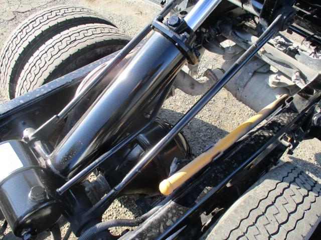 キャンター ３トン　強化ダンプ　高床　５速ＭＴ　コボレーン　ピン加工　荷寸３０４－１５９－３７　４ナンバー　ＥＴＣ　１５０馬力　新明和　左電格ミラー　衝突被害軽減ブレーキ　ルーフキャリア　ＡＢＳ　ピン　車線逸脱警報装置　横滑り抑制機能　小型　４ナンバー　２トン車（22枚目）