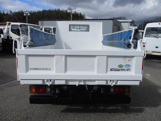 エルフトラック ３トン　強化ダンプ　極東製　全低床　６速ＭＴ　コボレーン　荷寸３０４－１５９－３７　ピン加工１箇所　あゆみ掛け４ヶ所　ＥＴＣ　１５０馬力　４ナンバー　ピン　ＡＢＳ　ＡＳＲ　ＥＣＯＮＯ　コボレーンシート　坂道発進補助装置　ターボ　ＤＤ０２－３１　４ＪＪ１（25枚目）