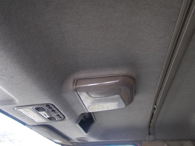 ファイター ７．２トン　増トン　新明和　ダンプ　船底仕様　電動コボレーン　成約時単色外装塗装！　ベッド　１方開　ピン加工１箇所　ＥＴＣ　国産エンジン　舟形ダンプ　エア抜けなし　左電格ミラー　ターボなし　荷寸（船底）３４１－１９０－５６　坂道発進補助装置　ユーザー買取　架装（61枚目）