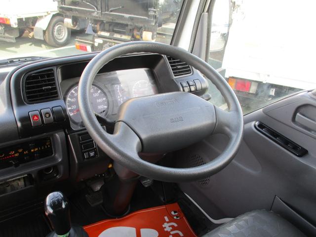 エルフトラック ２トン　背高　アルミバン　全低床　荷寸３１０－１７８－２１１　５速ＭＴ　ＥＴＣ　ドライブレコーダー　ラッシングレール　日本フルハーフ製　リア観音扉　ターボ無し　ノンターボ　坂道発進補助装置　１８０馬力　４ＨＬ１エンジン　２ｔ　２Ｔ　架装可　地上高８６ｃｍ（50枚目）