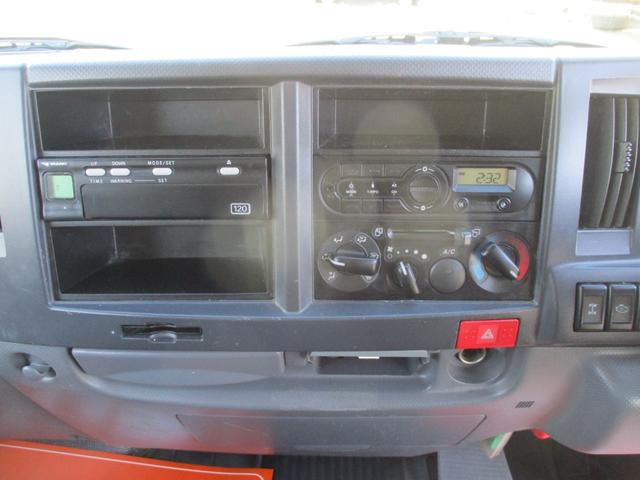 エルフトラック １．４５トン　北村製　パネルバン　４ＷＤ　全低床　５速ＡＴ　荷寸３２０－１７４－２０４　床板ステン　バックカメラ　ラッシングレール２段　庫内フック２ヶ所　左電格ミラー　　Ｂカメラ　ターボ　１１０馬力　４駆　バン　ＡＢＳ　レベライザー　２トン　２Ｔ　２ｔ　架装可（44枚目）