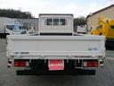２トン　Ｗキャブ　全低床　６速ＡＴ　荷寸３３６／１８９／３６　乗車定員７人　ワイドロング　床板新品張替え　ＥＴＣ　ナビ　ロープ穴左右３箇所対　リアパワーウィンドウ　リアクーラー　リアヒーター　坂道発進補助装置　横滑り防止装置　ダブルキャブ　２ｔ　２Ｔ　架装可（21枚目）