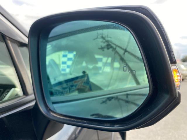 ＲＡＶ４ アドベンチャー　衝突被害軽減ブレーキ／ＴＲＤエアロ／１０型フローティングナビ／バックカメラ／Ｂｌｕｅｔｏｏｔｈオーディオ／レザーシート／シートヒーター＆クーラー／ステアリングヒーター／スマートキー／プッシュスタート／（14枚目）