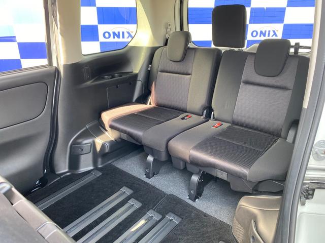 セレナ ハイウェイスター　Ｖセレクション　衝突被害軽減ブレーキ／純正８型ナビ／フルセグＴＶ／アラウンドビューモニター／Ｂｌｕｅｔｏｏｔｈオーディオ／シートヒーター／両側パワースライドドア／クルーズコントロール／ＬＥＤヘッドライト（33枚目）