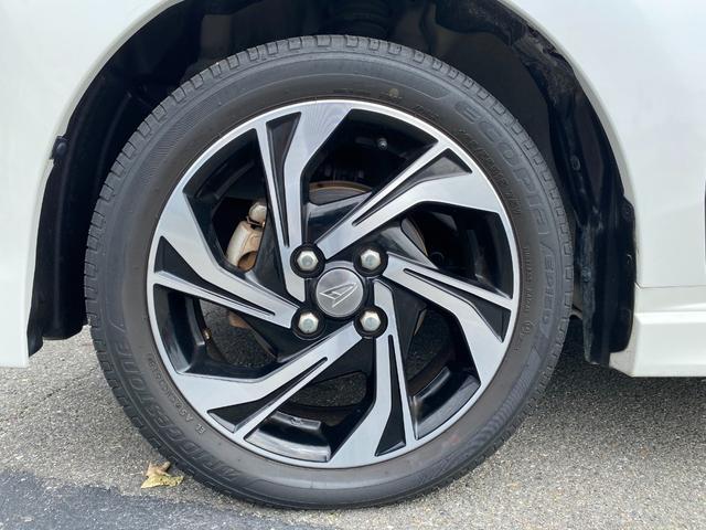 ムーヴ カスタム　ＲＳ　ハイパーリミテッドＳＡＩＩＩ　ターボ車／衝突軽減／ナビＴＶ全方カメラ／シートヒーター／Ｂｌｕｅｔｏｏｔｈオーディオ／ＬＥＤヘッドライト／フォグランプ／スマートキー／プッシュスタート／純正アルミホイール（18枚目）