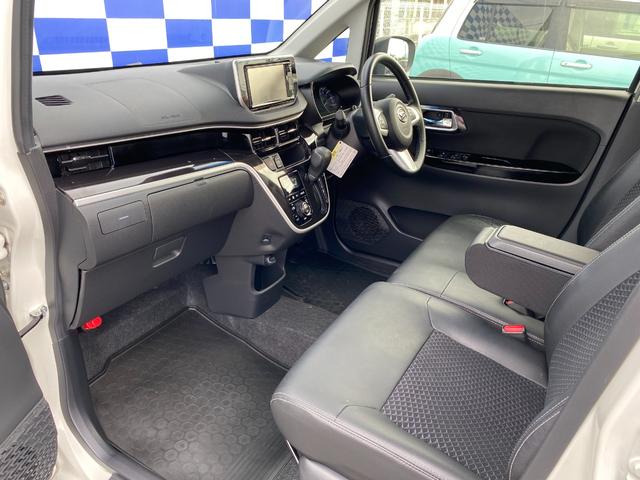 ムーヴ カスタム　ＲＳ　ハイパーリミテッドＳＡＩＩＩ　ターボ車／衝突軽減／ナビＴＶ全方カメラ／シートヒーター／Ｂｌｕｅｔｏｏｔｈオーディオ／ＬＥＤヘッドライト／フォグランプ／スマートキー／プッシュスタート／純正アルミホイール（22枚目）