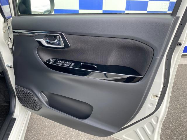 ムーヴ カスタム　ＲＳ　ハイパーリミテッドＳＡＩＩＩ　ターボ車／衝突軽減／ナビＴＶ全方カメラ／シートヒーター／Ｂｌｕｅｔｏｏｔｈオーディオ／ＬＥＤヘッドライト／フォグランプ／スマートキー／プッシュスタート／純正アルミホイール（23枚目）