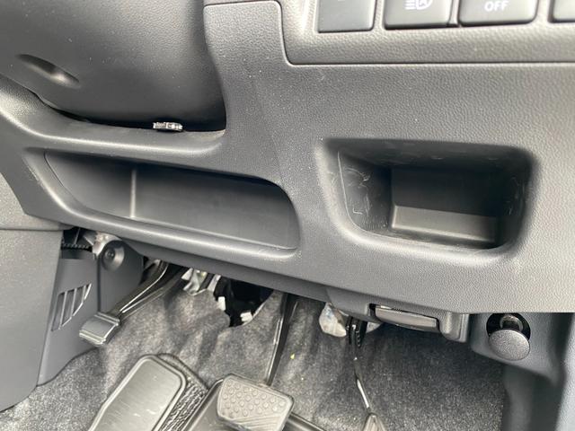 ムーヴ カスタム　ＲＳ　ハイパーリミテッドＳＡＩＩＩ　ターボ車／衝突軽減／ナビＴＶ全方カメラ／シートヒーター／Ｂｌｕｅｔｏｏｔｈオーディオ／ＬＥＤヘッドライト／フォグランプ／スマートキー／プッシュスタート／純正アルミホイール（45枚目）