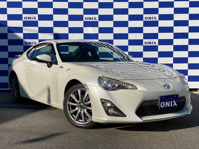 ８６ ＧＴリミテッド　純正ナビ／フルセグ／Ｂカメラ／Ｂｌｕｅｔｏｏｔｈ／シートヒーター／ＨＩＤヘッド／フォグランプ／スマートキー／プッシュスタート／１７インチアルミホイール／（4枚目）