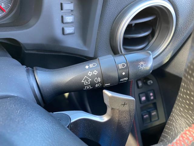 ８６ ＧＴリミテッド　純正ナビ／フルセグ／Ｂカメラ／Ｂｌｕｅｔｏｏｔｈ／シートヒーター／ＨＩＤヘッド／フォグランプ／スマートキー／プッシュスタート／１７インチアルミホイール／（30枚目）