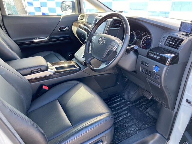 ヴェルファイアハイブリッド ＺＲ　Ｇエディション　純正８型ナビ／フルセグ／全方カメラ／Ｂｌｕｅｔｏｏｔｈ／Ｒモニタ／両側パワスラ／モデリスタエアロ／パワーバックドア／Ｗサンルーフ／アルミホイール／クルーズコントロール（22枚目）