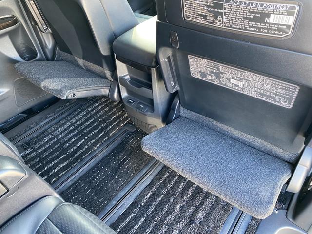 ヴェルファイアハイブリッド ＺＲ　Ｇエディション　純正８型ナビ／フルセグ／全方カメラ／Ｂｌｕｅｔｏｏｔｈ／Ｒモニタ／両側パワスラ／モデリスタエアロ／パワーバックドア／Ｗサンルーフ／アルミホイール／クルーズコントロール（67枚目）