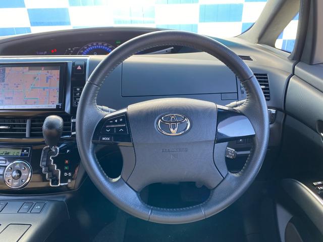 当店では在庫台数常時８０台展示！『フラット７』『ＫｅｅＰｅｒ』併設店のオニキス郡山北店へ新車、中古車の販売、リースをはじめ高価買取、コーティング、車検、ロードサービス、各ローン、各修理承っております