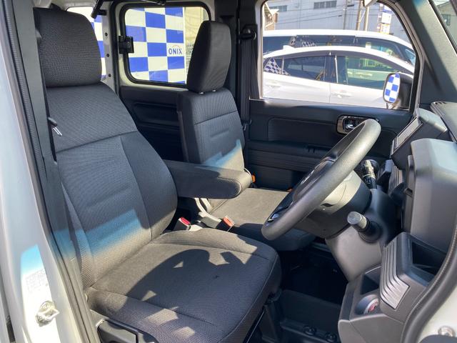 オニキス郡山北店〒６３９−１１１２奈良県大和郡山市白土町７０−３フリーダイヤル００７８−６０４１４−７２００３定休日毎水曜日営業時間１０：００〜１９：００ＦＡＸ０７４３−５６−５２１１