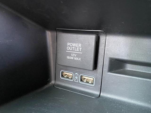 当店では在庫台数常時８０台展示！『フラット７』『ＫｅｅＰｅｒ』併設店のオニキス郡山北店へ新車、中古車の販売、リースをはじめ高価買取、コーティング、車検、ロードサービス、各ローン、各修理承っております