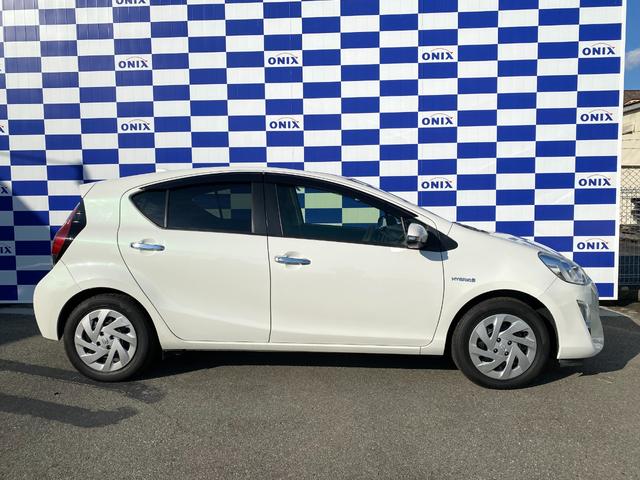 アクア Ｓスタイルブラック　衝突軽減／ナビ／フルセグ／Ｂカメラ／Ｂｌｕｅｔｏｏｔｈ／ＬＥＤヘッドライト／スマートキー／プッシュスタート／オートマチックハイビーム／レーンディパーチャーアラート（7枚目）