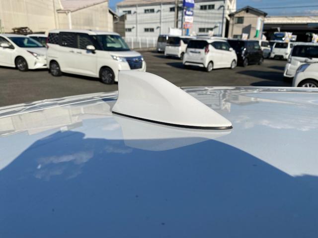 アクア Ｓスタイルブラック　衝突軽減／ナビ／フルセグ／Ｂカメラ／Ｂｌｕｅｔｏｏｔｈ／ＬＥＤヘッドライト／スマートキー／プッシュスタート／オートマチックハイビーム／レーンディパーチャーアラート（14枚目）