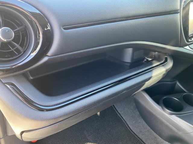 アクア Ｓスタイルブラック　衝突軽減／ナビ／フルセグ／Ｂカメラ／Ｂｌｕｅｔｏｏｔｈ／ＬＥＤヘッドライト／スマートキー／プッシュスタート／オートマチックハイビーム／レーンディパーチャーアラート（45枚目）