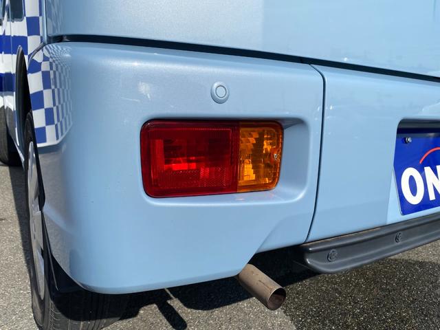 ハイゼットカーゴ スローパーＳＡ３　衝突軽減／ナビ／地デジＴＶ／Ｂカメラ／Ｂｌｕｅｔｏｏｔｈオーディオ／電動ウィンチ／車イス電動固定装置／ＬＥＤヘッドライト／オートマチックハイビーム／オートライト（12枚目）