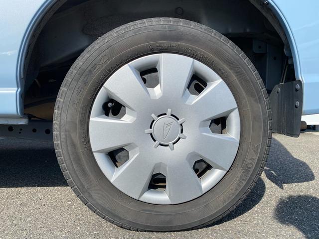 ハイゼットカーゴ スローパーＳＡ３　衝突軽減／ナビ／地デジＴＶ／Ｂカメラ／Ｂｌｕｅｔｏｏｔｈオーディオ／電動ウィンチ／車イス電動固定装置／ＬＥＤヘッドライト／オートマチックハイビーム／オートライト（13枚目）