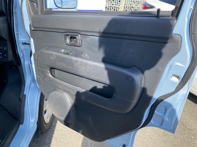 ハイゼットカーゴ スローパーＳＡ３　衝突軽減／ナビ／地デジＴＶ／Ｂカメラ／Ｂｌｕｅｔｏｏｔｈオーディオ／電動ウィンチ／車イス電動固定装置／ＬＥＤヘッドライト／オートマチックハイビーム／オートライト（19枚目）