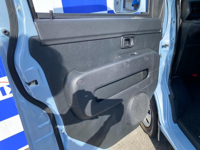 ハイゼットカーゴ スローパーＳＡ３　衝突軽減／ナビ／地デジＴＶ／Ｂカメラ／Ｂｌｕｅｔｏｏｔｈオーディオ／電動ウィンチ／車イス電動固定装置／ＬＥＤヘッドライト／オートマチックハイビーム／オートライト（20枚目）