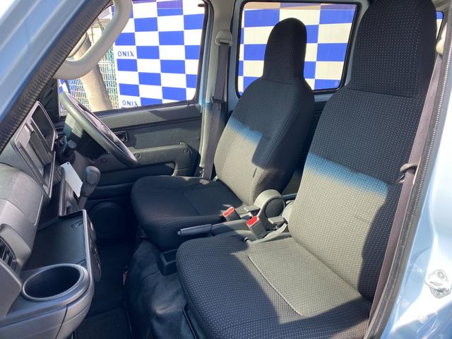 ハイゼットカーゴ スローパーＳＡ３　衝突軽減／ナビ／地デジＴＶ／Ｂカメラ／Ｂｌｕｅｔｏｏｔｈオーディオ／電動ウィンチ／車イス電動固定装置／ＬＥＤヘッドライト／オートマチックハイビーム／オートライト（22枚目）