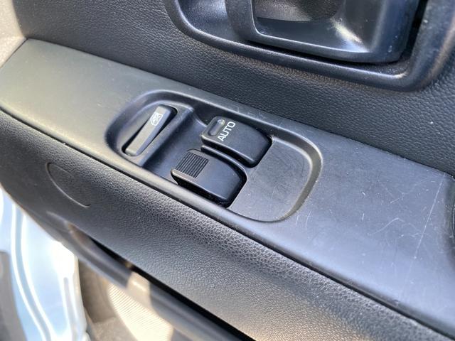 ハイゼットカーゴ スローパーＳＡ３　衝突軽減／ナビ／地デジＴＶ／Ｂカメラ／Ｂｌｕｅｔｏｏｔｈオーディオ／電動ウィンチ／車イス電動固定装置／ＬＥＤヘッドライト／オートマチックハイビーム／オートライト（31枚目）