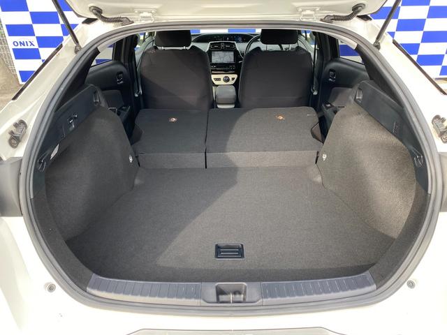 プリウス Sセーフティプラス 衝突軽減/9型ナビ/フルセグ/Bカメラ/Bluetooth/追従クルコン/ヘッドアップディスプレイ/オートマチックハイビーム/パーキングアシスト/スマートキー/プッシュスタート(31枚目)