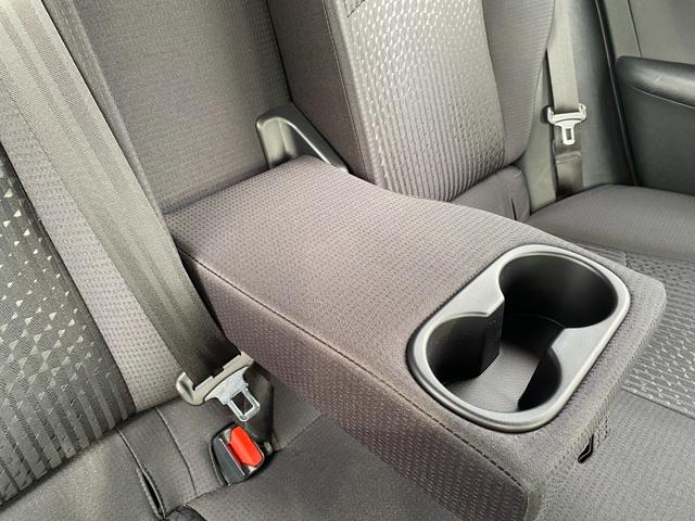 プリウス Sセーフティプラス 衝突軽減/9型ナビ/フルセグ/Bカメラ/Bluetooth/追従クルコン/ヘッドアップディスプレイ/オートマチックハイビーム/パーキングアシスト/スマートキー/プッシュスタート(51枚目)