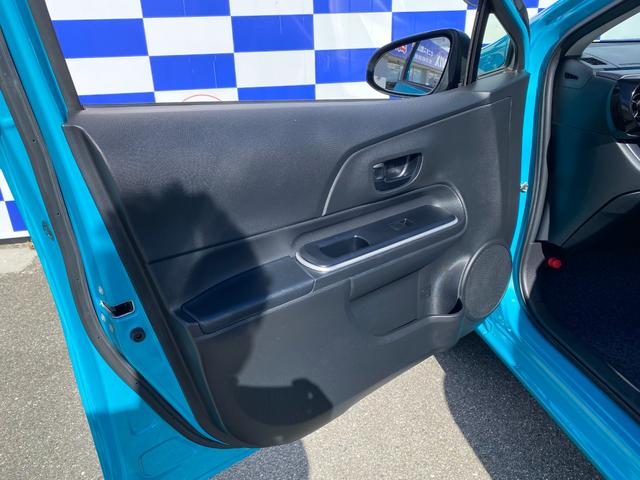 アクア S 純正ナビ/フルセグTV/Bカメラ/Bluetoothオーディオ/ETC/(21枚目)