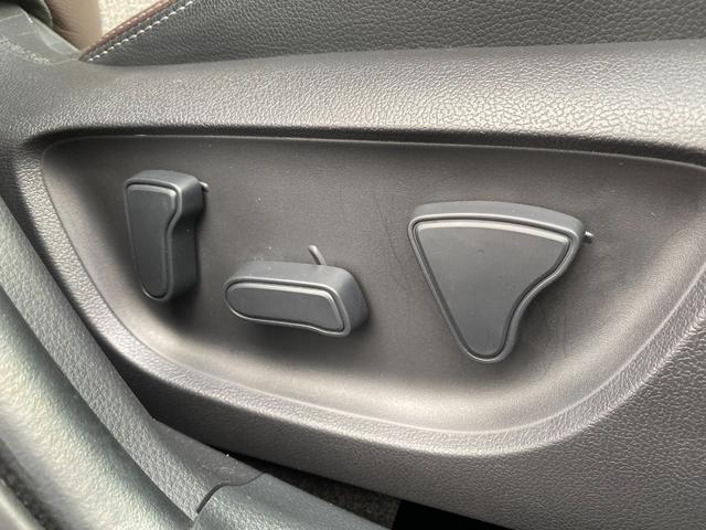 ヤリスクロス ハイブリッドZ 衝突軽減/ナビ/フルセグ/Bカメラ/Bluetooth/シートヒーター/LEDヘッドランプ/レーダークルーズコントロール/ハーフレザーシート/パワーシート/スマートキー/プッシュスタート(52枚目)