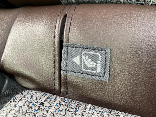 ヤリスクロス ハイブリッドZ 衝突軽減/ナビ/フルセグ/Bカメラ/Bluetooth/シートヒーター/LEDヘッドランプ/レーダークルーズコントロール/ハーフレザーシート/パワーシート/スマートキー/プッシュスタート(53枚目)